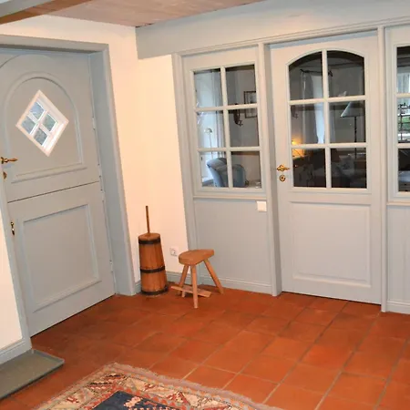 Vogelkoje Eg Apartamento Oevenum