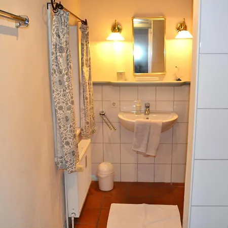 Vogelkoje Eg Apartamento Oevenum